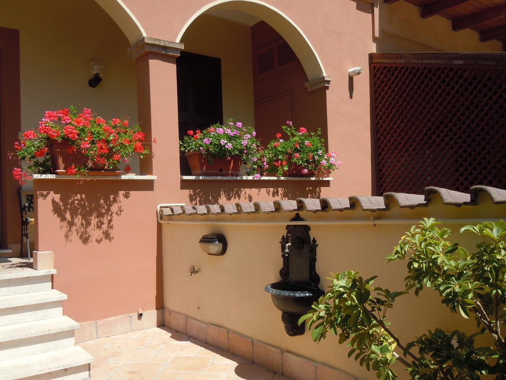 Nataly'S House Bed&Breakfast La Massimina-Casal Lumbroso Dış mekan fotoğraf