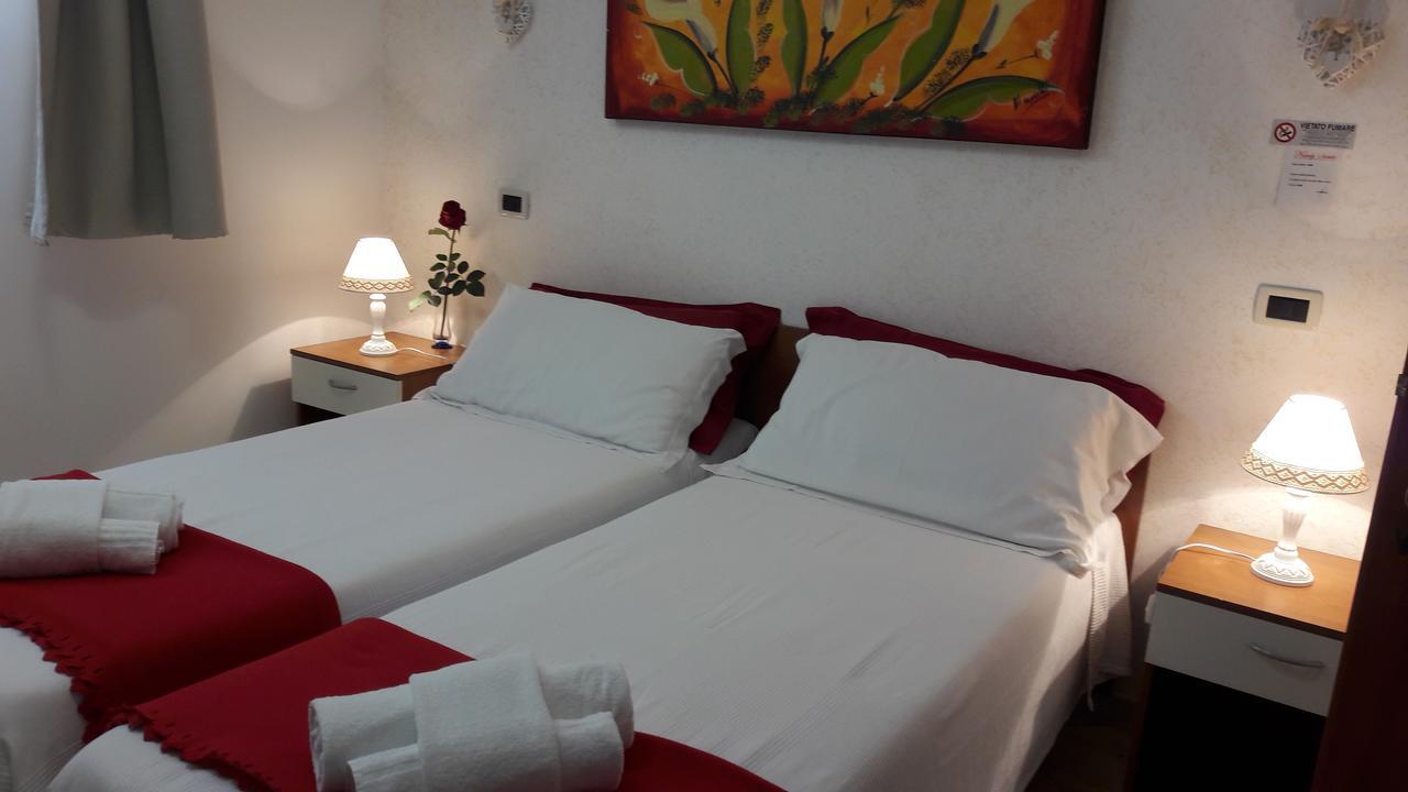 Nataly'S House Bed&Breakfast La Massimina-Casal Lumbroso Dış mekan fotoğraf