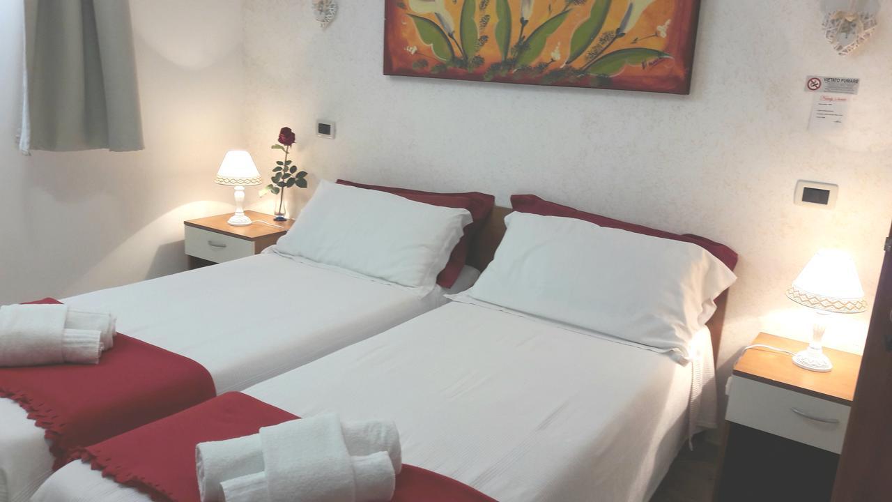 Nataly'S House Bed&Breakfast La Massimina-Casal Lumbroso Dış mekan fotoğraf